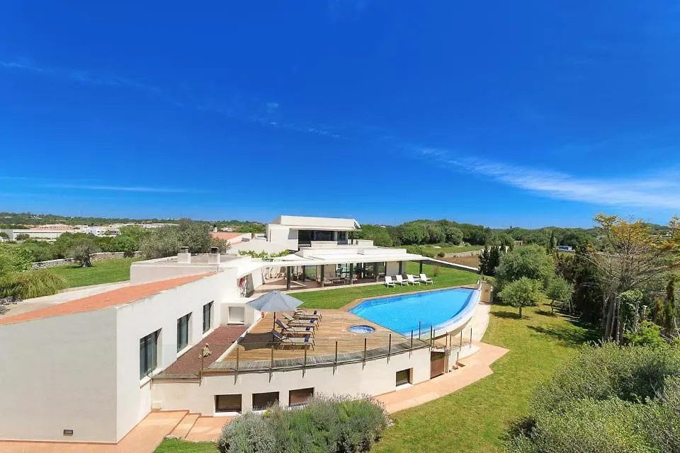 Binife - Villa Rodeada De Naturaleza Y Con Piscina location